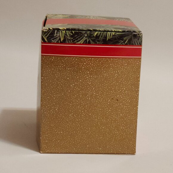 ADORABLE Hallmark Jingle Bears Light and Motion Ornament Hallmark Magic 1988 - Picture 10 of 11